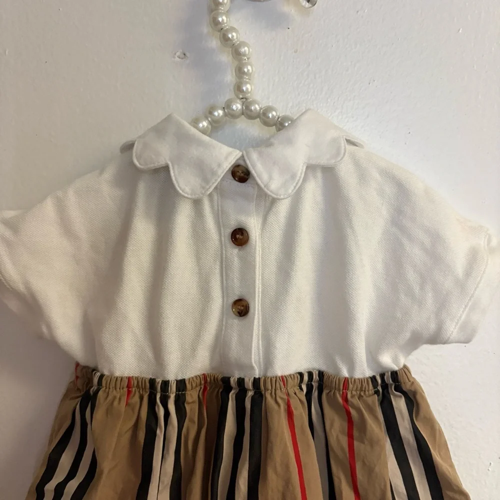 Burberry White and Tan Striped Kids Dress - Picture 4 of 9